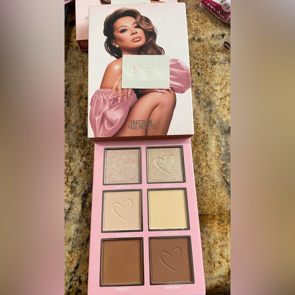Beauty Creations Face Palette